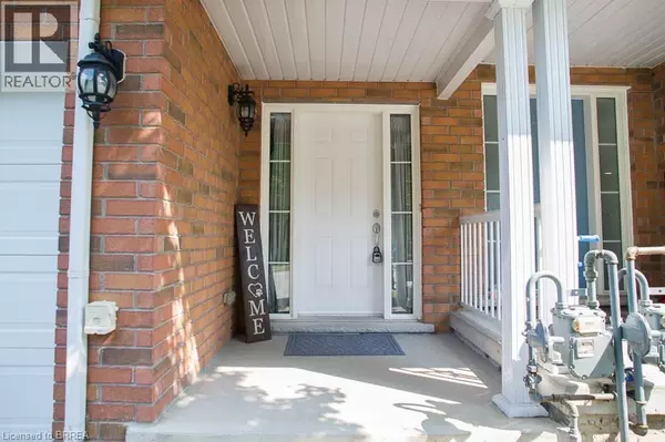 Brantford, ON N3S0C2,20 MCCONKEY CRES #115