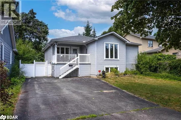 Barrie, ON L4N1E3,86 DONALD Street