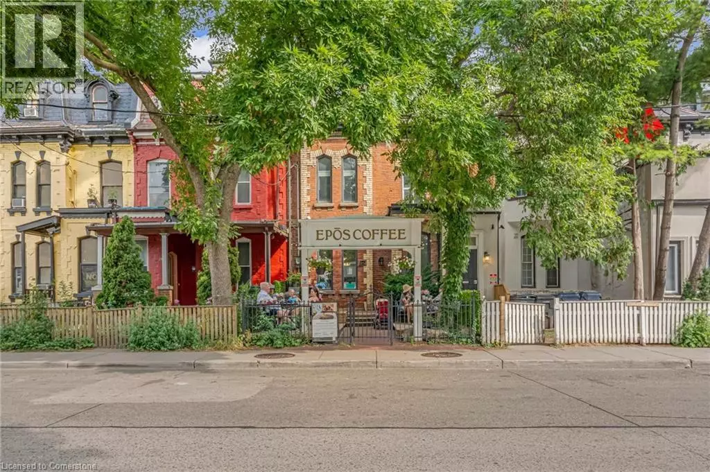 Toronto, ON M5A2G4,290 GERRARD Street E