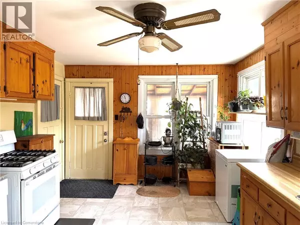 Ancaster, ON L9G2A9,473 HAMILTON Drive