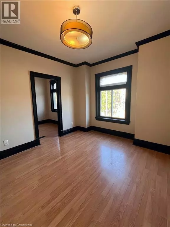 169 WENTWORTH ST North #3, Hamilton, ON L8L5V6