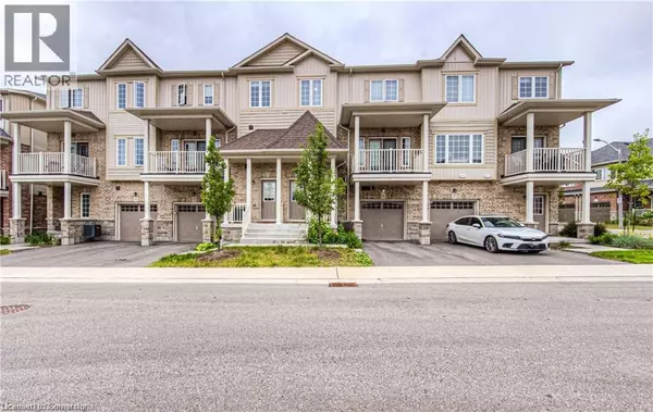 Kitchener, ON N2B0A9,15 DEWBERRY Drive