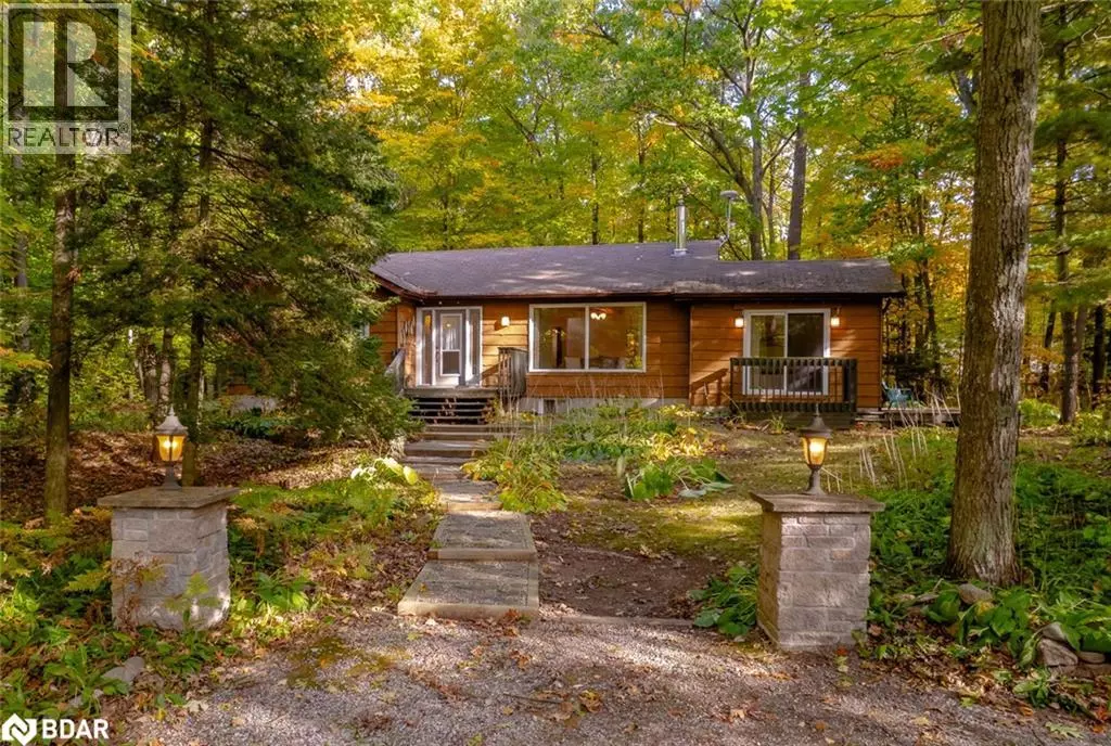 Tiny, ON L9M0H3,11 BOURGEOIS Court