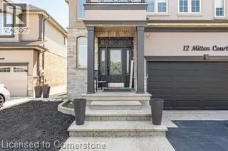 Hamilton, ON L8W0B3,12 MITTEN Court