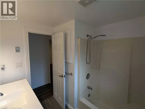 Listowel, ON N4W3P9,539 BRIARWOOD Avenue
