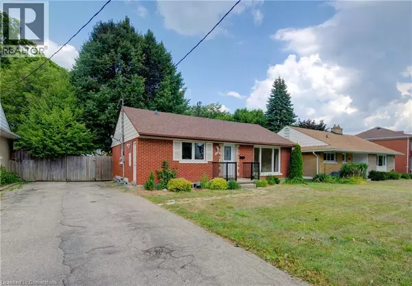 28 JACK Avenue, Kitchener, ON N2M1Z8