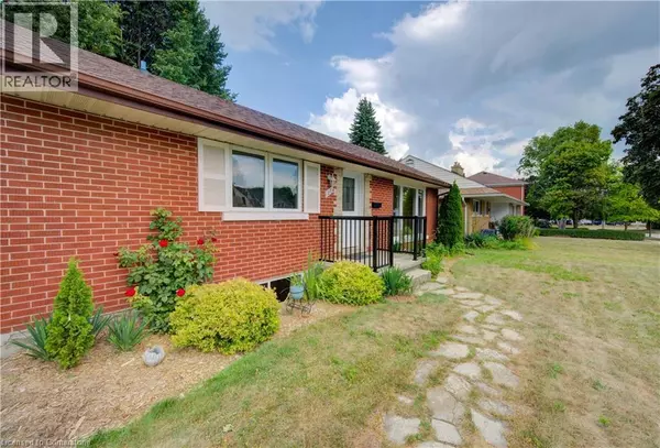 Kitchener, ON N2M1Z8,28 JACK Avenue