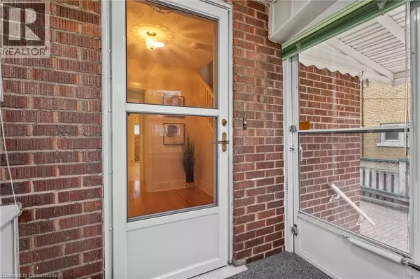 Kitchener, ON N2M3S4,188 WENTWORTH Avenue