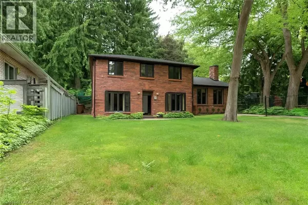 89 REDING RD #Upper, Ancaster, ON L9G1M9
