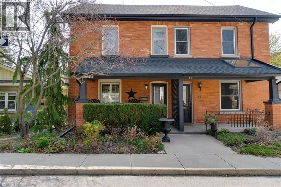 43 MARKET Street N, Dundas, ON L9H2Y6