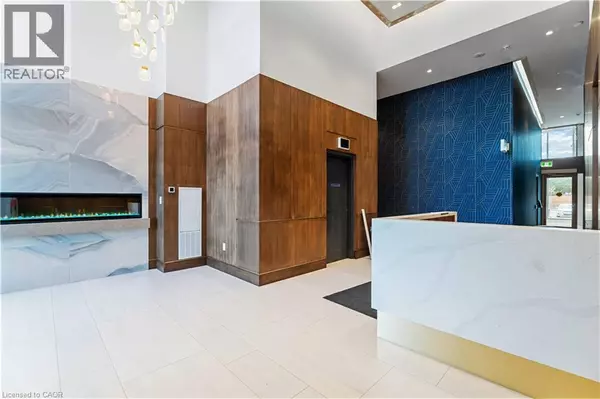 Hamilton, ON L8E2J8,2782 BARTON ST East #1217