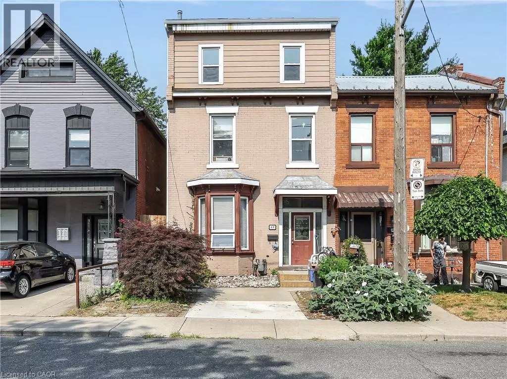 Hamilton, ON L8L5E3,69 VICTORIA Avenue N