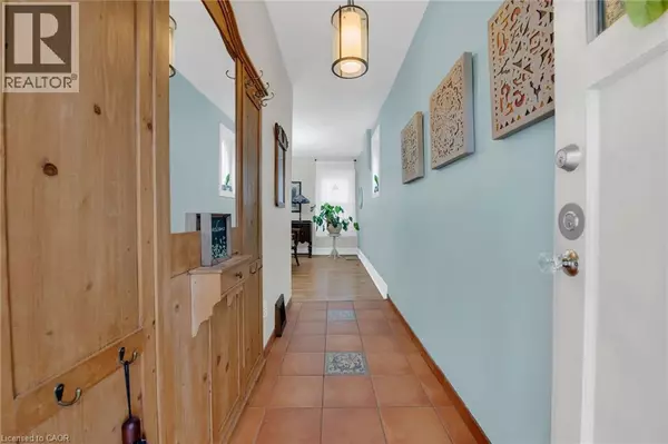 Hamilton, ON L9G1Z6,91 PEARL Street S