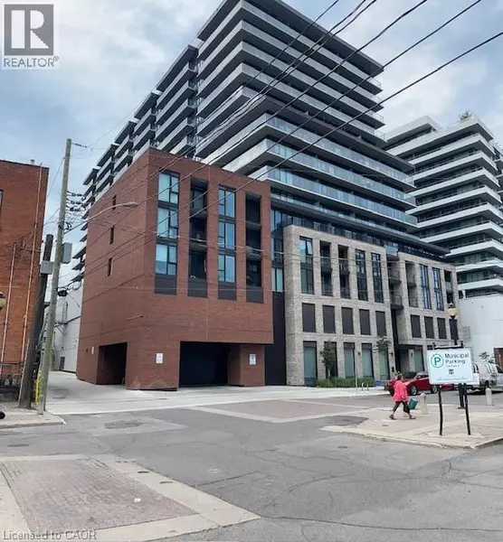 1 JARVIS ST #617, Hamilton, ON L8R3J2