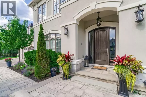 Oak Flats, ON L6K0H6,21 LAMBERT Common