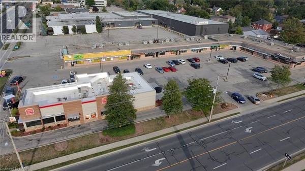 Kitchener, ON N2B1Y4,809 VICTORIA ST North #5