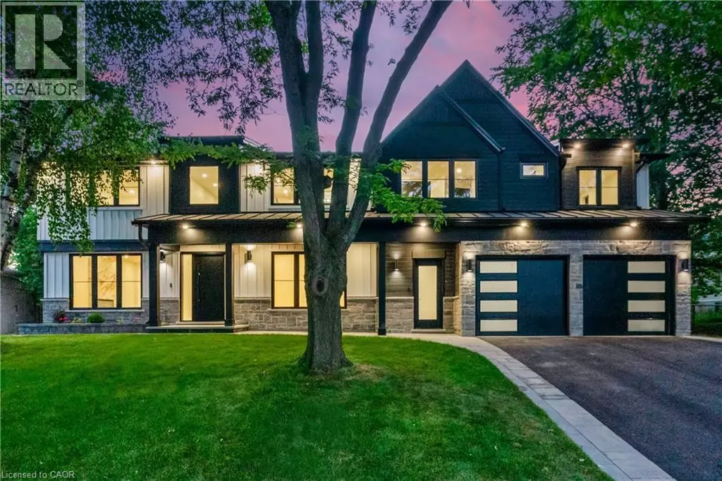 Oakville, ON L6J5H9,319 BEECHFIELD Road