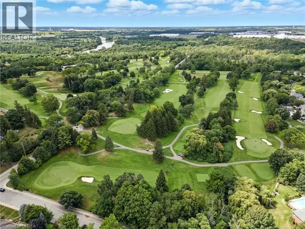 Brantford, ON N3T5K6,24 HARDY RD #16