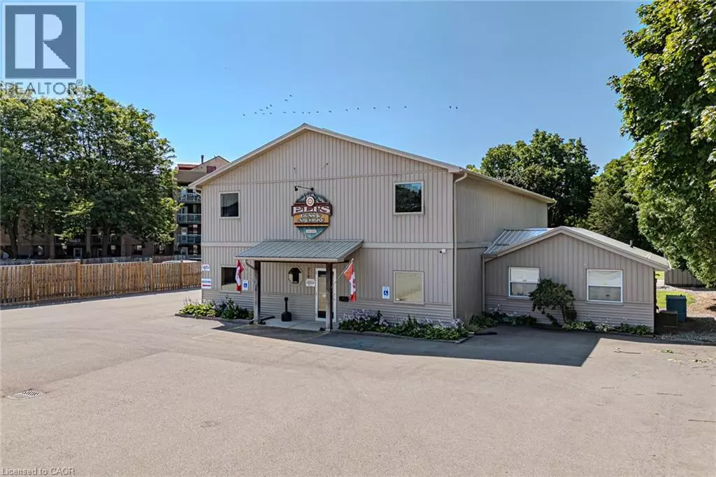 Simcoe, ON N3Y2N1,316 QUEENSWAY W