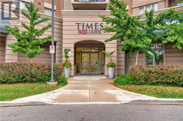 Burlington, ON L7L0E9,5327 UPPER MIDDLE RD #111