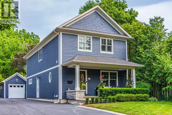 Oakville, ON L6K1L5,44 HEAD Street