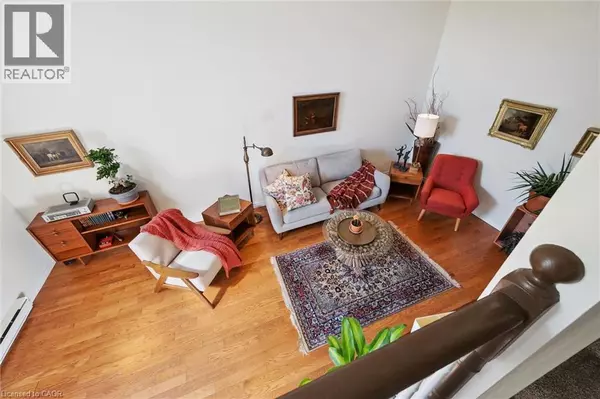 Guelph, ON N1H3V7,200 WOOLWICH ST #204