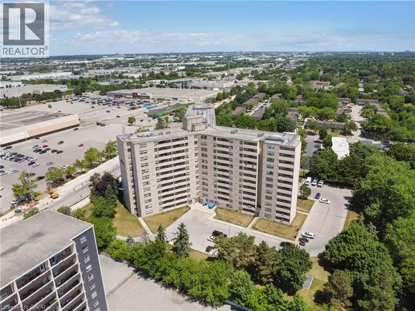 Burlington, ON L7N3M2,700 DYNES RD #1103