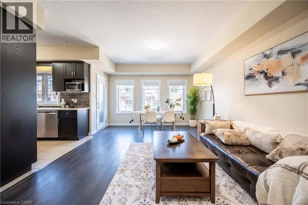 Kitchener, ON N2A0H5,70 WILLOWRUN DR #B2
