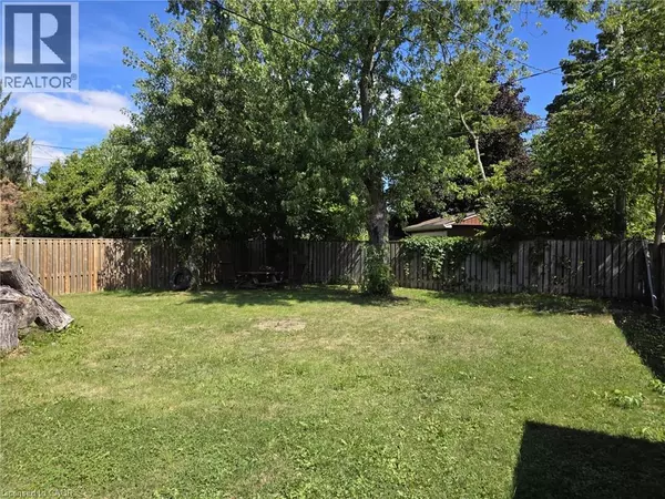 Cambridge, ON N3H4M8,1673 FAIRVIEW Road