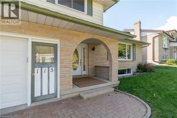 Waterloo, ON N2V1B3,115 WHITE PINE Crescent
