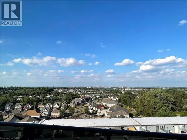 Kitchener, ON N2N3K6,1438 HIGHLAND RD West #605