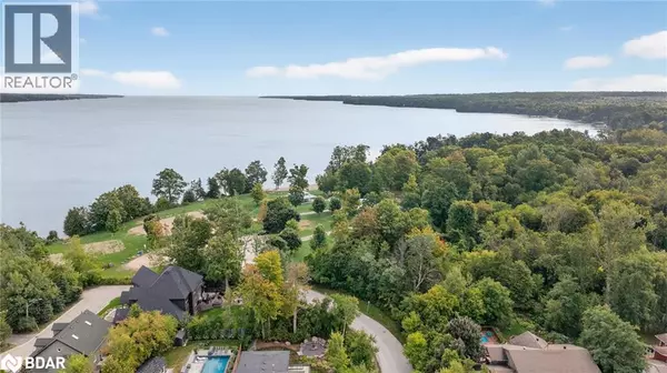 Barrie, ON L4N7T1,46 TYNDALE Road