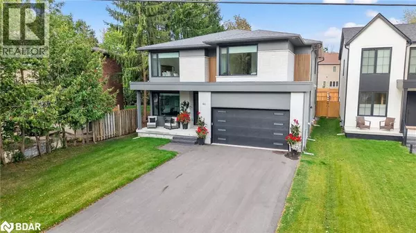 46 TYNDALE Road, Barrie, ON L4N7T1