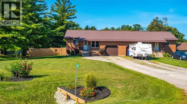 45 WILLOW Drive, Delhi, ON N4B2A8