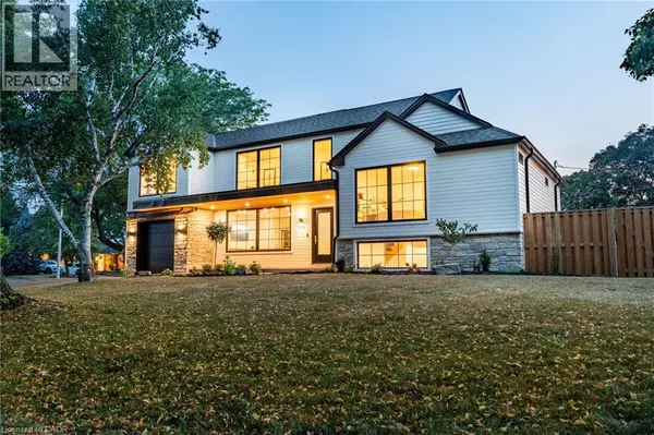 Burlington, ON L7N1V7,5135 MULBERRY Drive