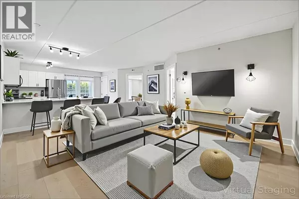 Burlington, ON L7M4P4,1421 WALKERS Line #102