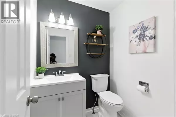 Oakville, ON L6H5P7,415 RIVER OAKS BLVD West #23