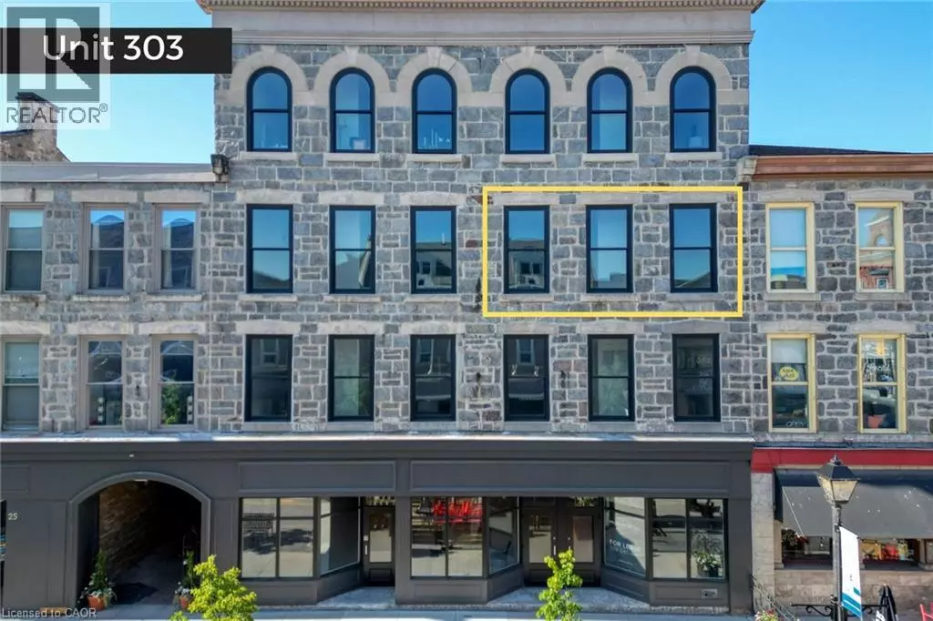 Cambridge, ON N1R7G9,15 MAIN ST #303
