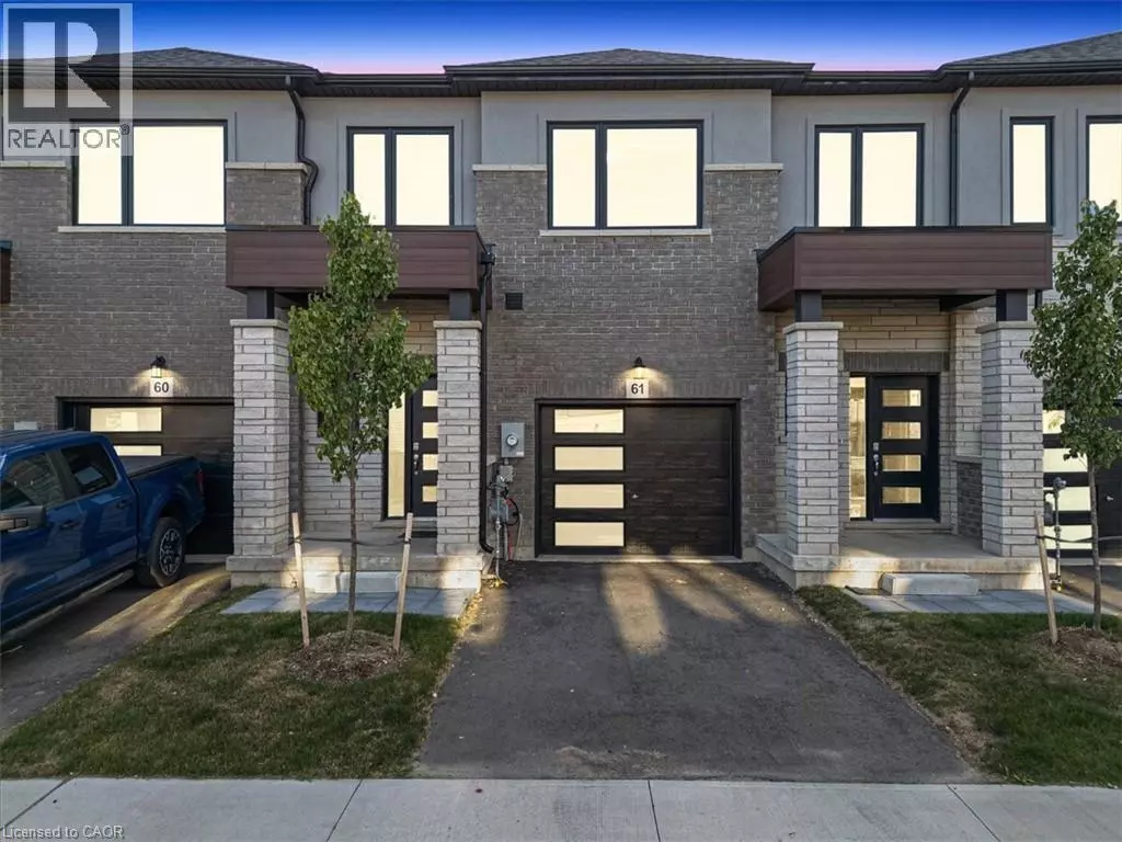 Cambridge, ON N3E0E8,155 EQUESTRIAN WAY #61