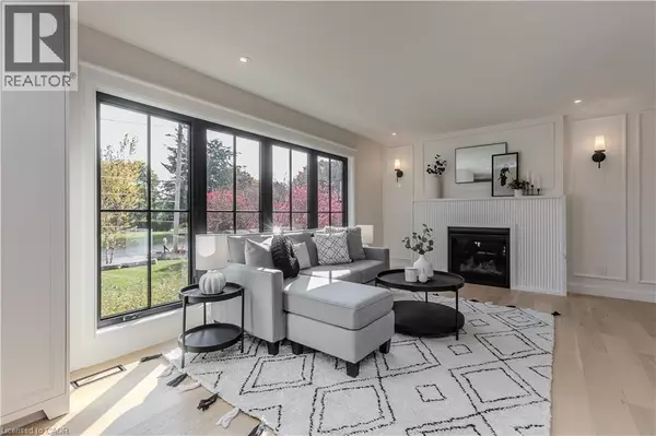 Burlington, ON L7N2K3,3029 EVA Drive