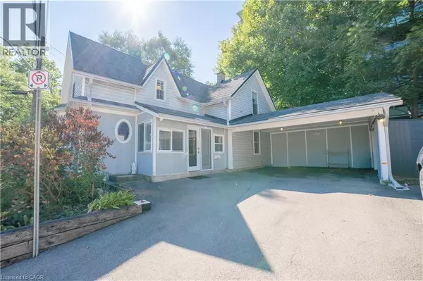 12 MAPLE Avenue, Hamilton, ON L8G2N9