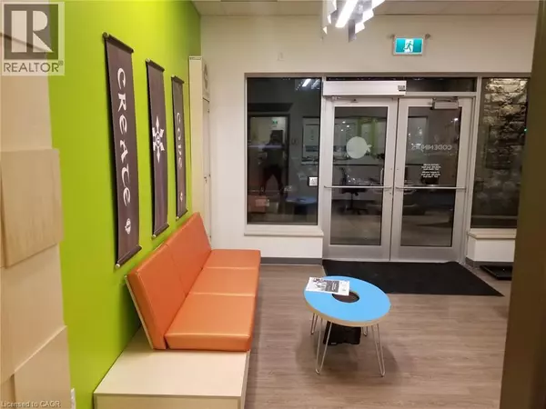 Waterloo, ON N2T2W1,450 COLUMBIA ST West #3