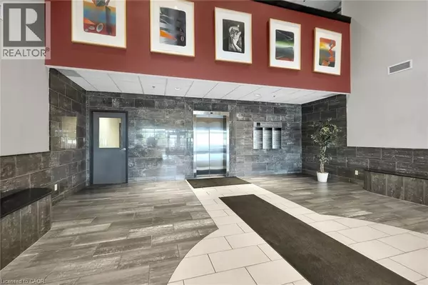 Stoney Creek, ON L8E0C5,1100 SOUTH SERVICE RD #423