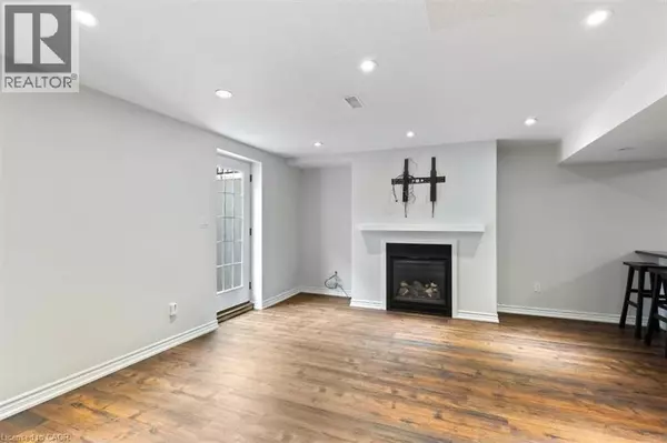 Kitchener, ON N2E0B3,915 MAGDALENA CT #Basement