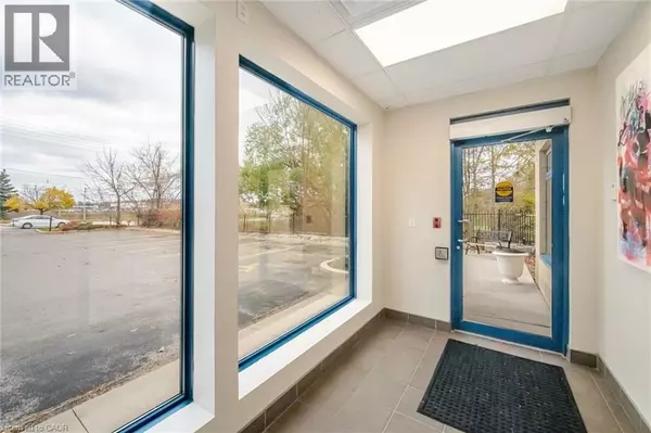 Hamilton, ON L9K1J8,900 GOLF LINKS Road