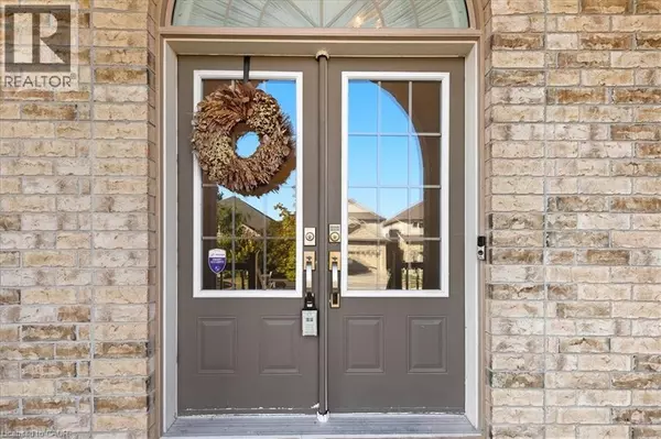 Waterloo, ON N2V2Y4,425 RIDEAU RIVER Street