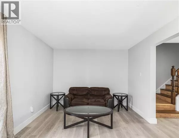 Hamilton, ON L9A4W9,25 BRYNA AVE #F