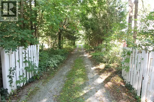 Ancaster, ON L9H5E3,1097 MINERAL SPRINGS Road