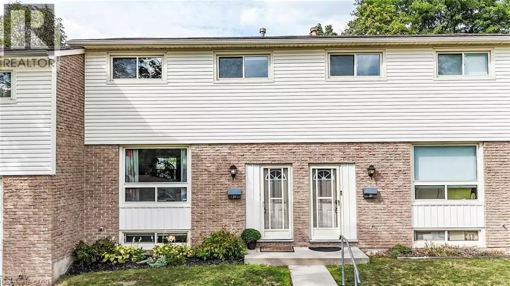 Kitchener, ON N2P1K3,165 GREEN VALLEY DR #31