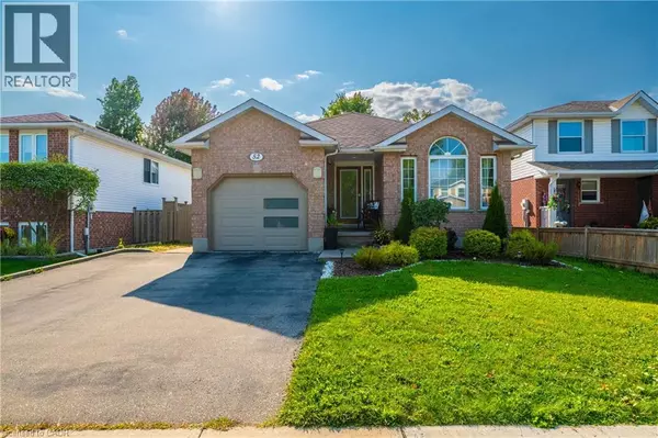 Cambridge, ON N3C4A9,52 DAWN Crescent